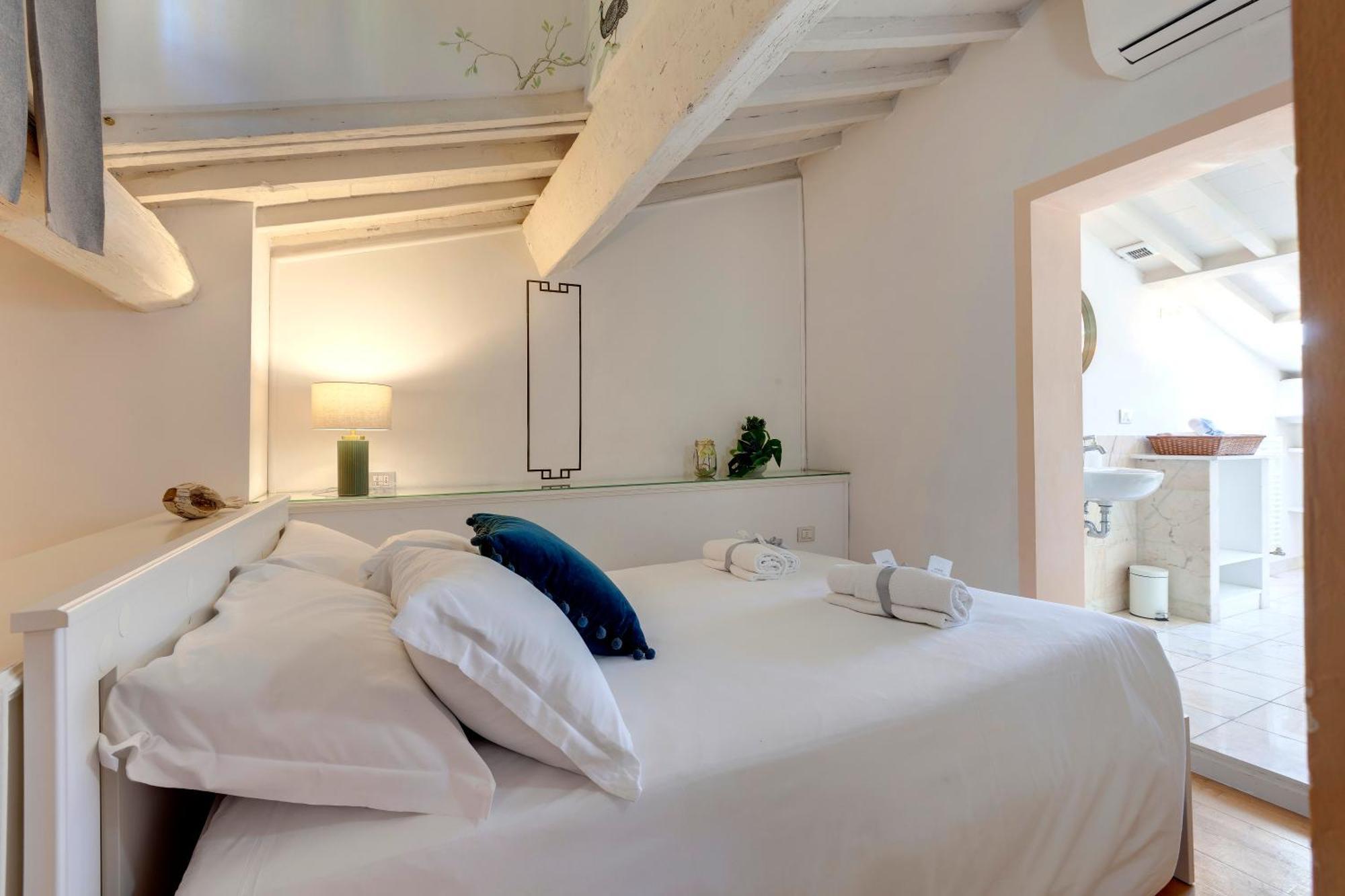 Del Guanto Apartment By Mamo Firenze Bagian luar foto